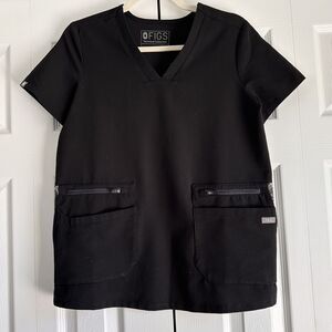 FIGS Accra Limited Edition Black Scrub Top Women’s XS Feather Trim 6 Pockets